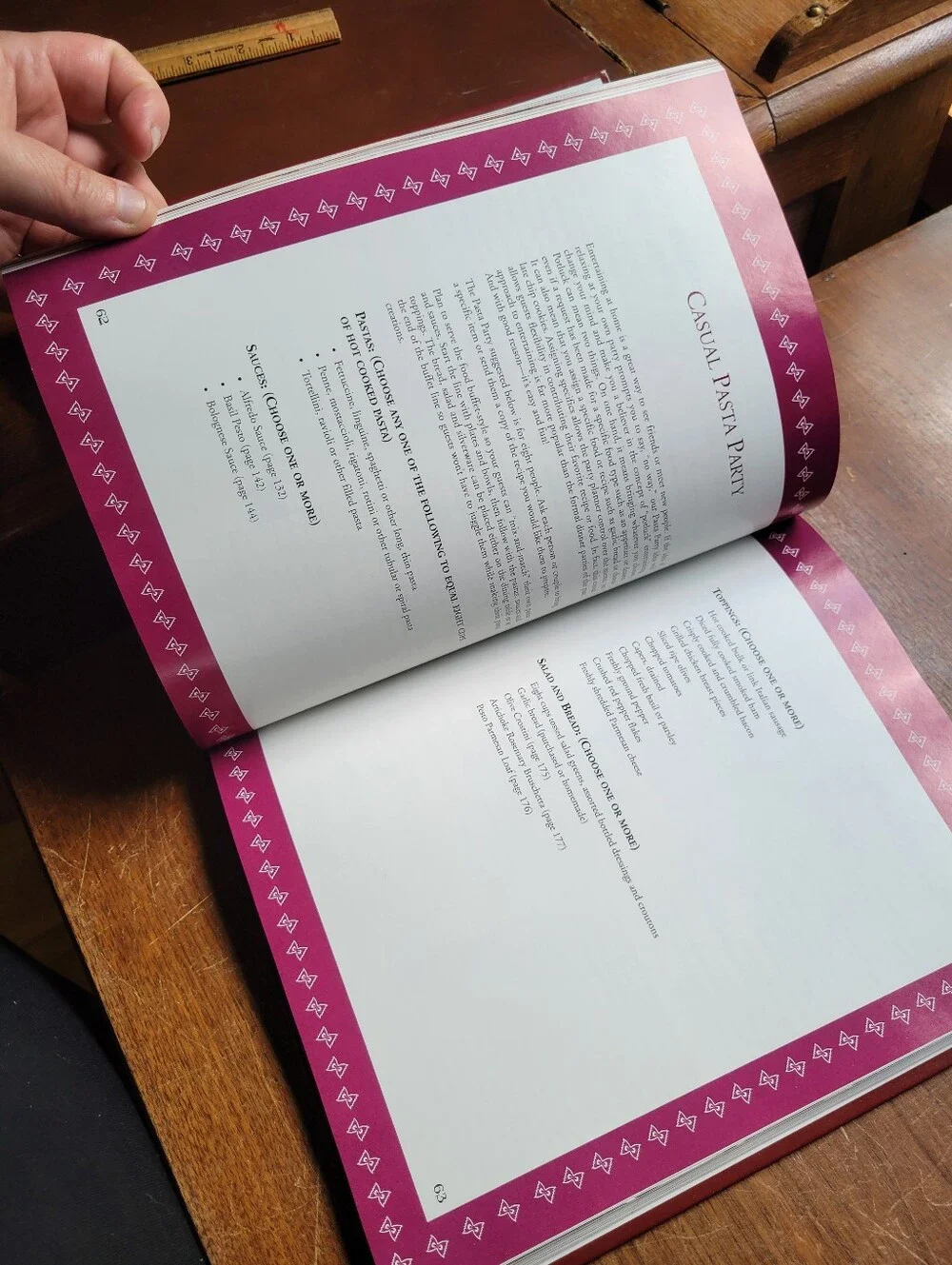 Betty Crocker's Pasta Cookbook by Betty Crocker Editors